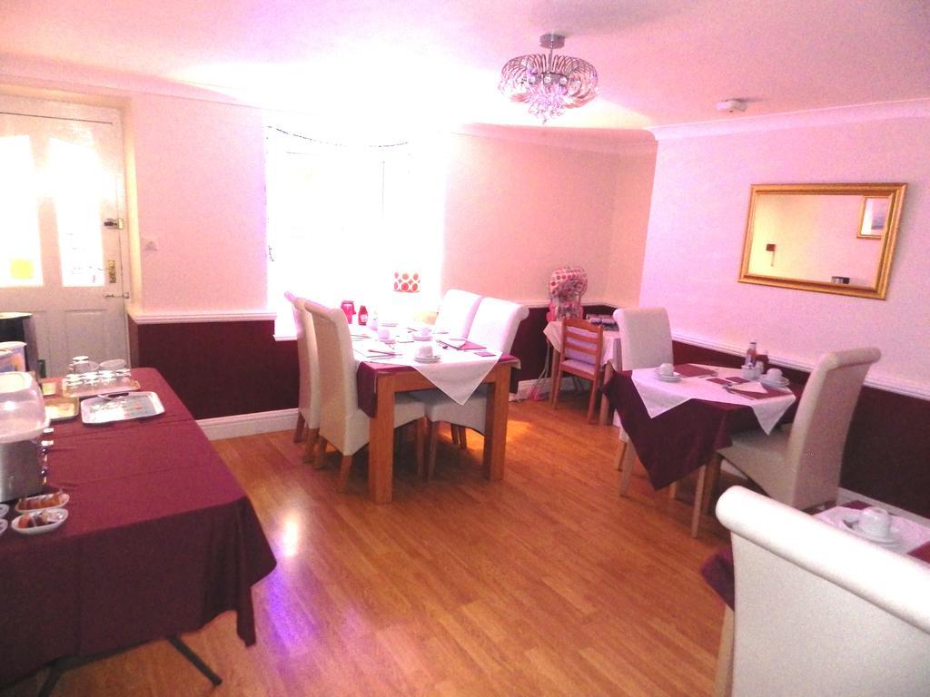 Anglesey House Bed and Breakfast Llandudno Esterno foto